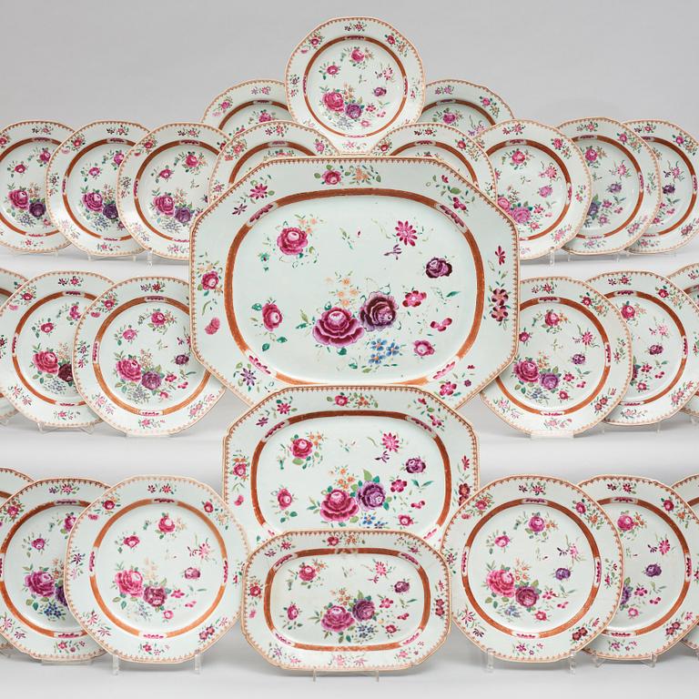 A part famille rose dinner service, Qing dynasty, Qianlong (1736-95). (comprising 28 pieces).