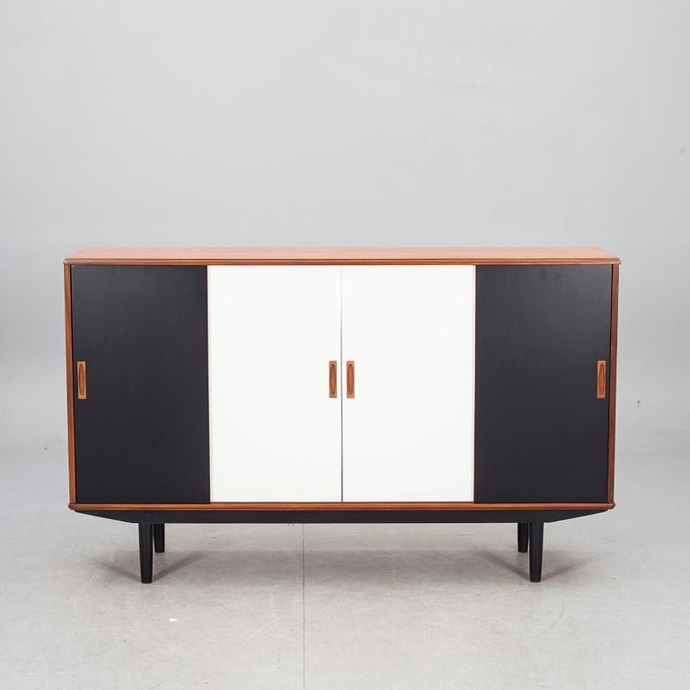 SIDEBOARD, 1900-talets andra hälft.