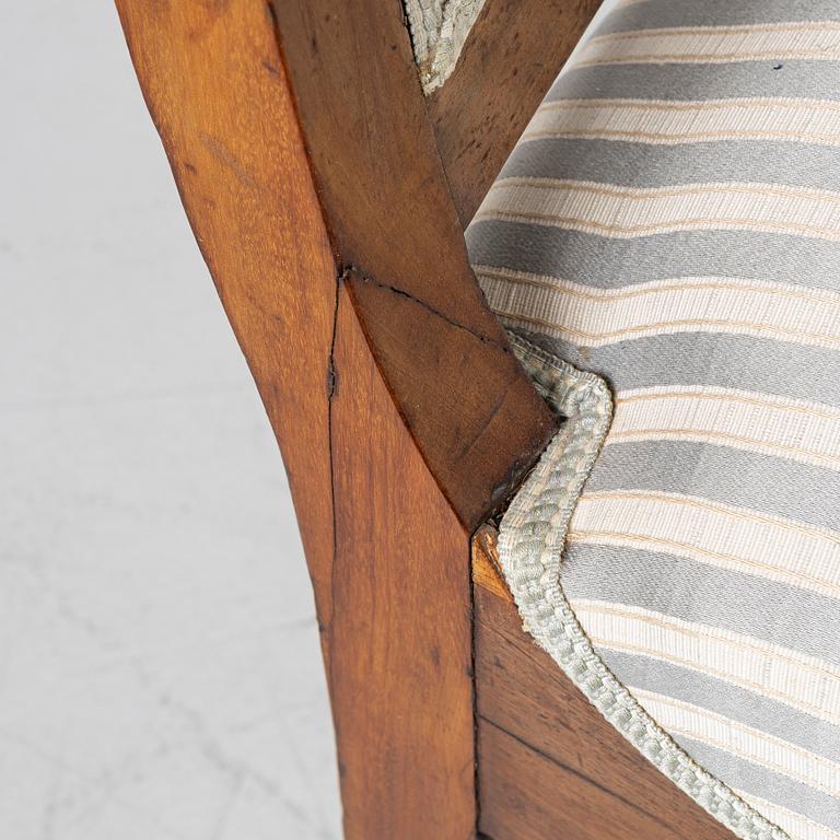 Karmstolar, ett par, Empire, 1800-talets första hälft.