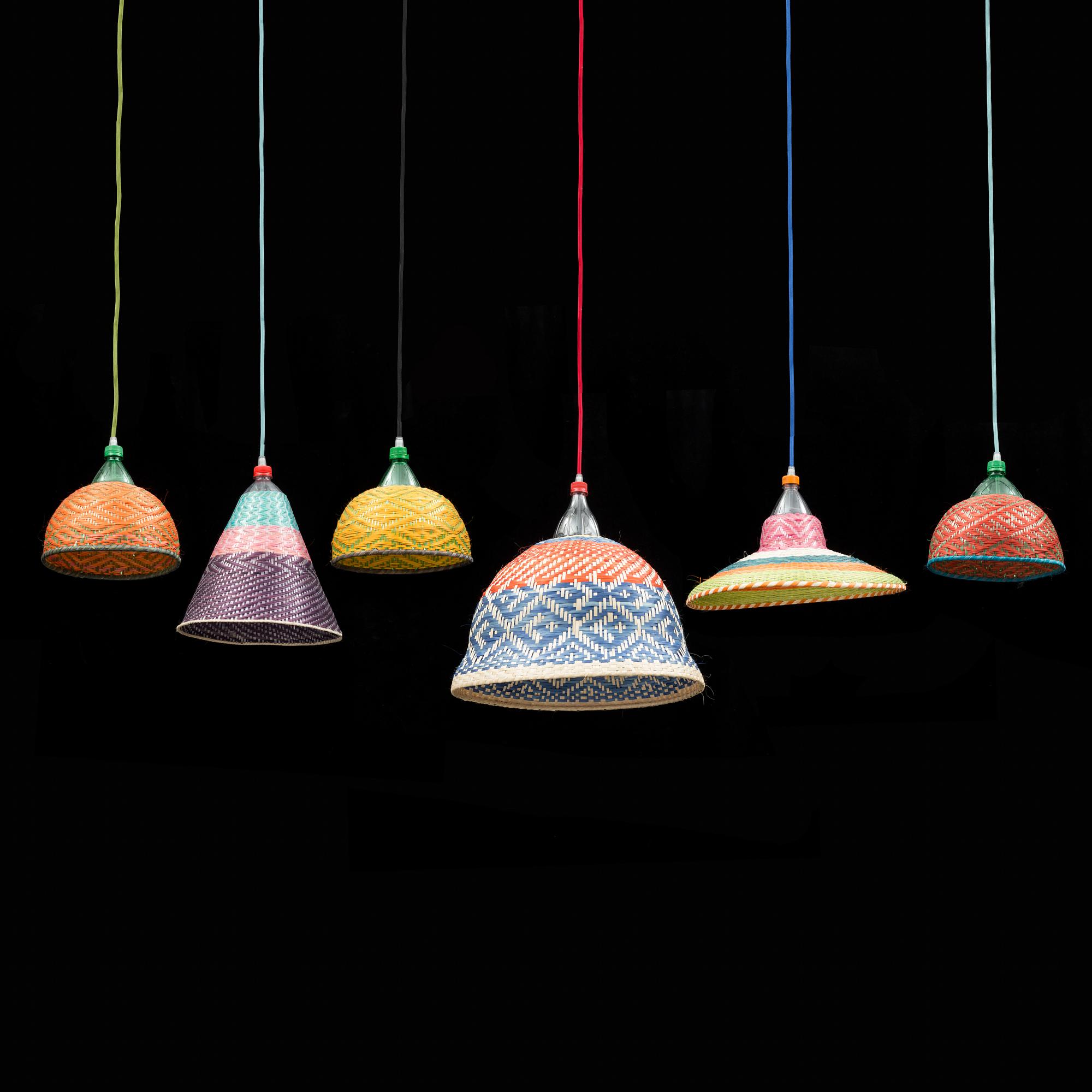 TAKLMPOR, sex stycken, "Petlamps", Colombia, 2012.