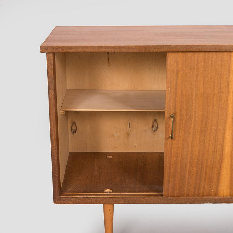Skänk / sideboard, 1900-talets mitt.