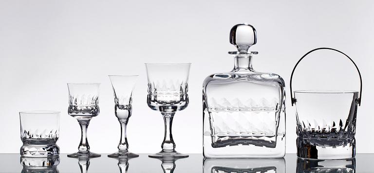 GLASSERVIS, kristall, "Prince", 26 delar, Kosta, 1970/80-tal, design: Göran Wärff.