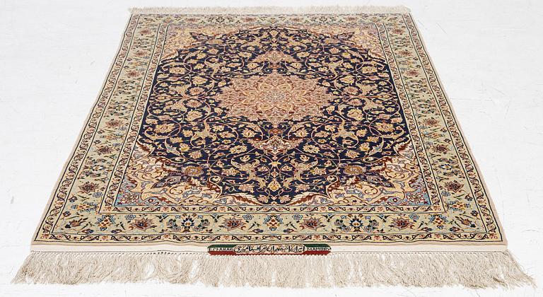 Matta, semiantik Isfahan, centrala Persien, signerad Mamoury, ca 163 x 109 cm.