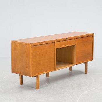 SIDEBOARD, 1900-talets mitt.