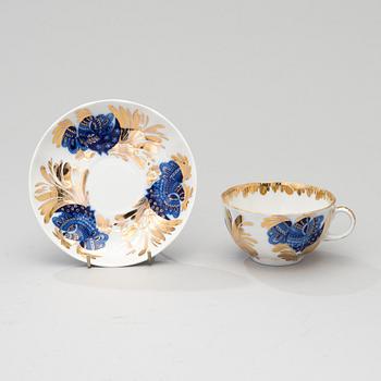 A 34-piece'Golden Garden' porcelain tea- and coffee set from Lomonosov, Soviet Union.