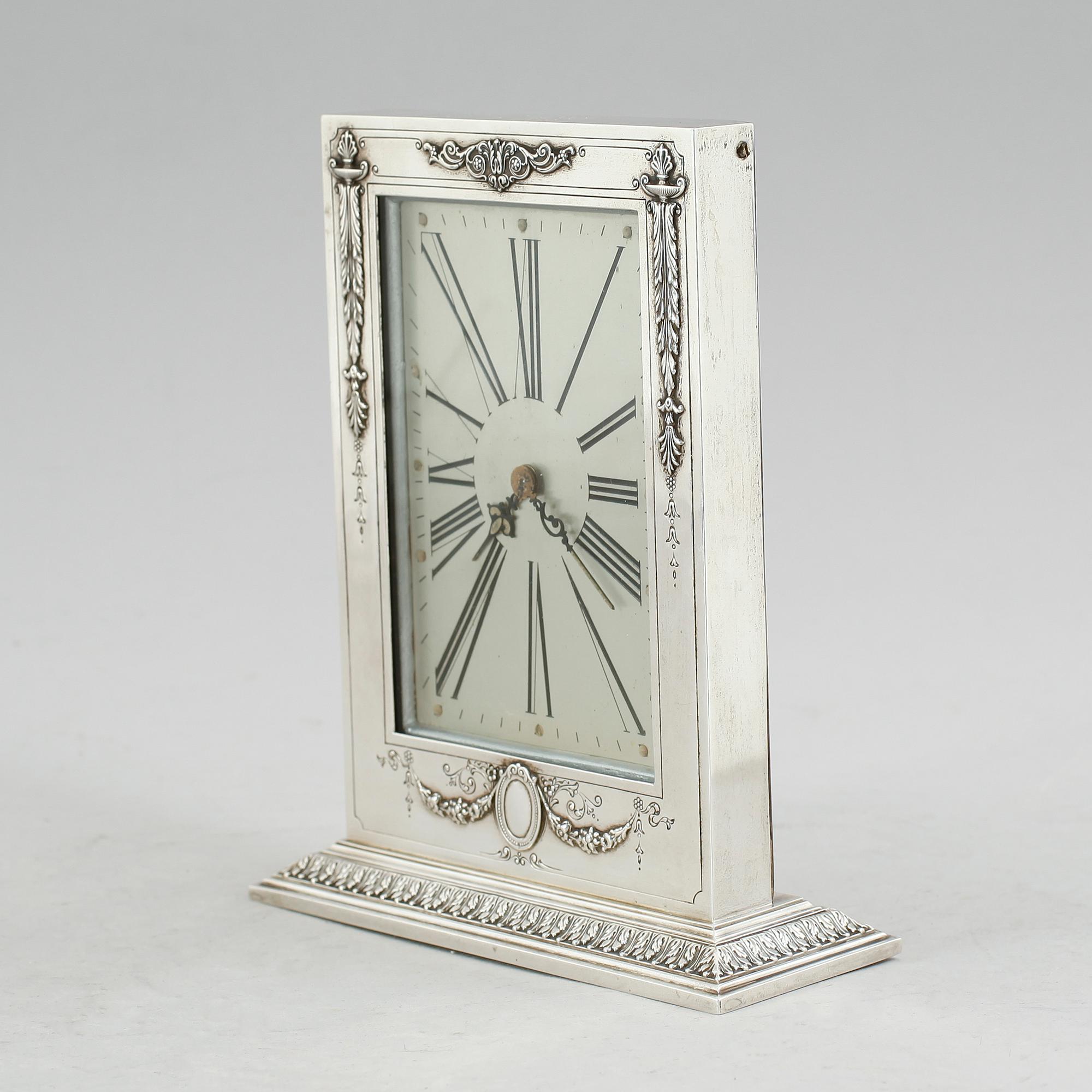 BORDSUR, sterlingsilver, art déco, omkring år 1920.