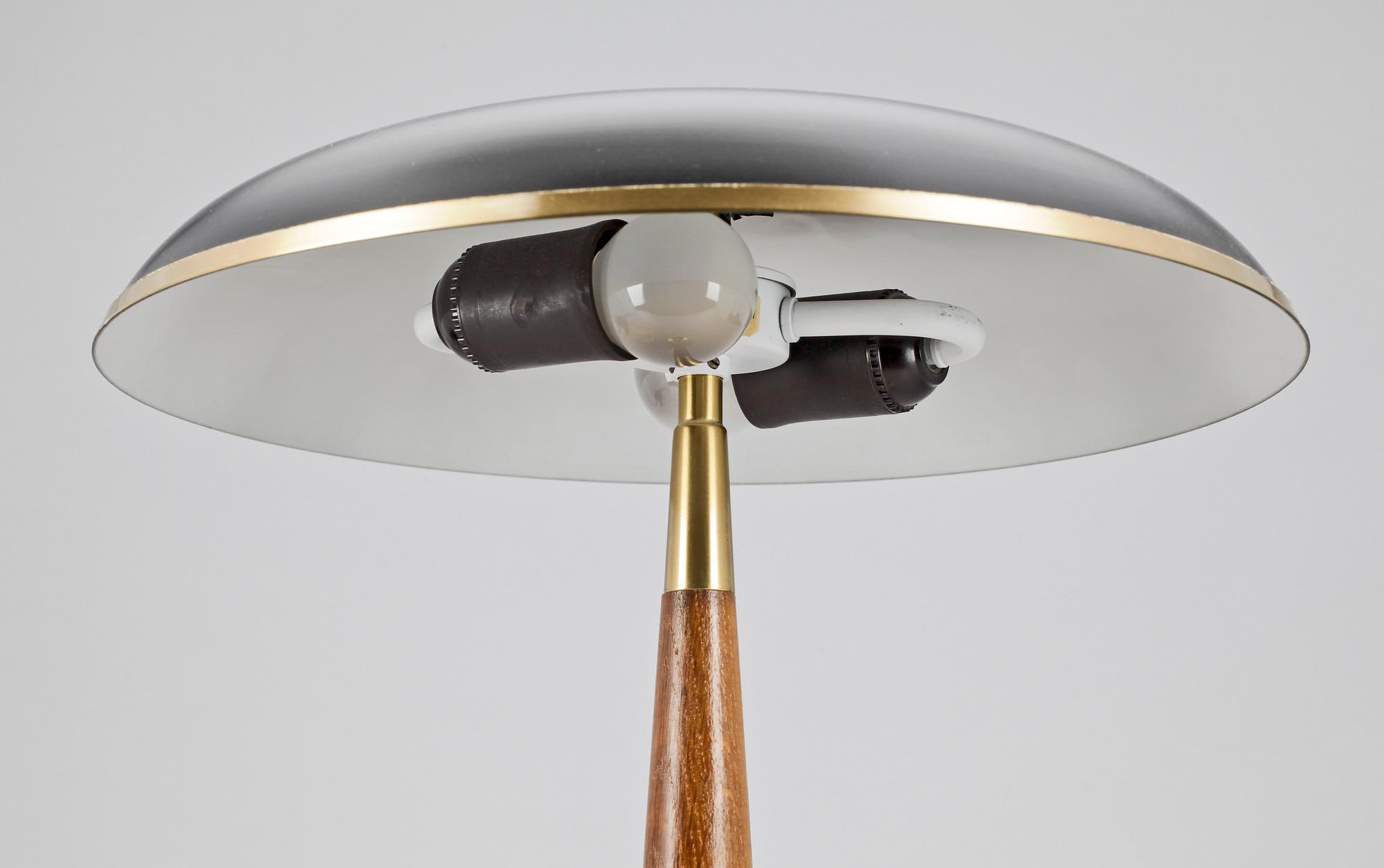 SKRIVBORDSLAMPA, 1900-talets mitt.