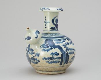 KENDI, porslin. Japan, 1700-tal.