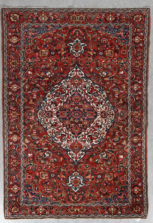 MATTA, semiantik Bachtiari, ca 203x140 cm.