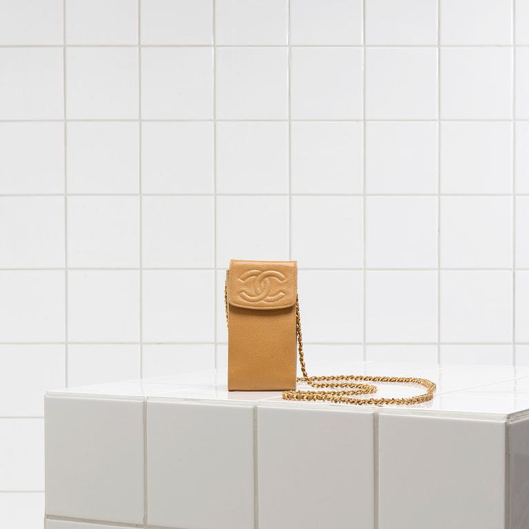 CELL PHONE/SHOULDER BAG, Chanel.