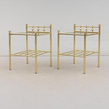 SÄNGBORD, 1 par, 1900-talets andra hälft.