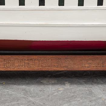 An end of the 20th Century ships scale model of the steamer 'Bohuslän'.