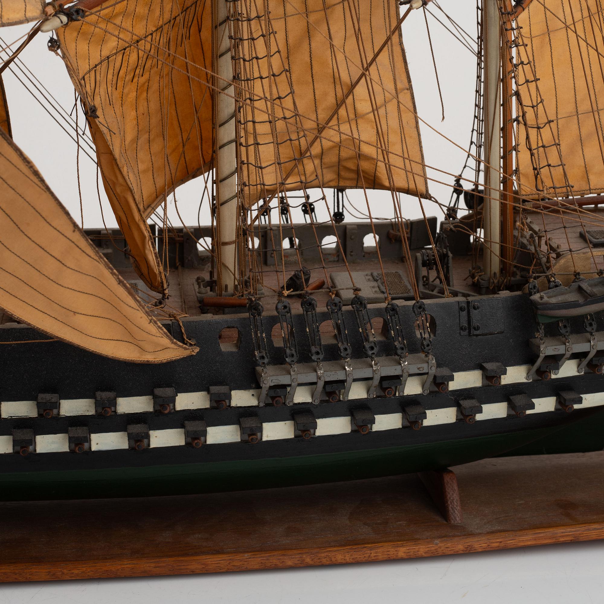 A ship scale model, first half of the 20th Century.