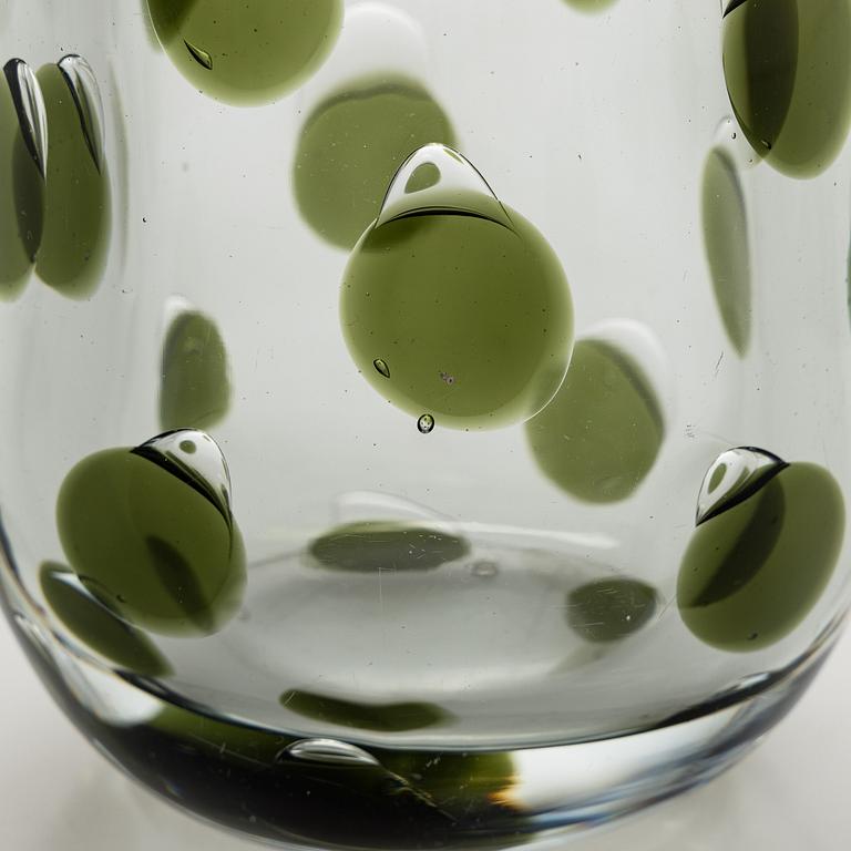Saara Hopea, vase, “Panther”, signed S. Hopea Nuutajärvi Notsjö -55.