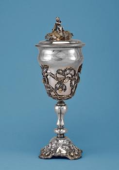 POKAALI, 84 hopeaa. Carl Gustaf Simonsson, Pietari 1835. Korkeus 33 cm. Paino 700 g.