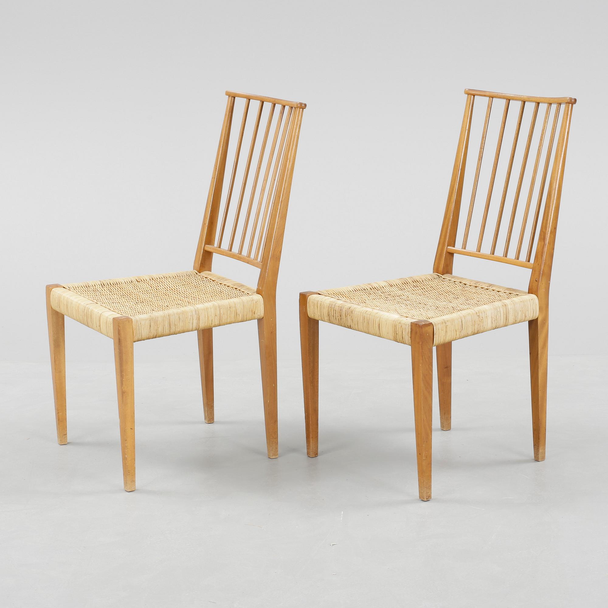 STOLAR, ett par, modell 970, Josef Frank, Svenskt Tenn.