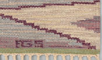 CARPET. Flat weave (rölakan). 244 x 173,5 cm. Signed AGS (Anna Greta Sjöqvist).