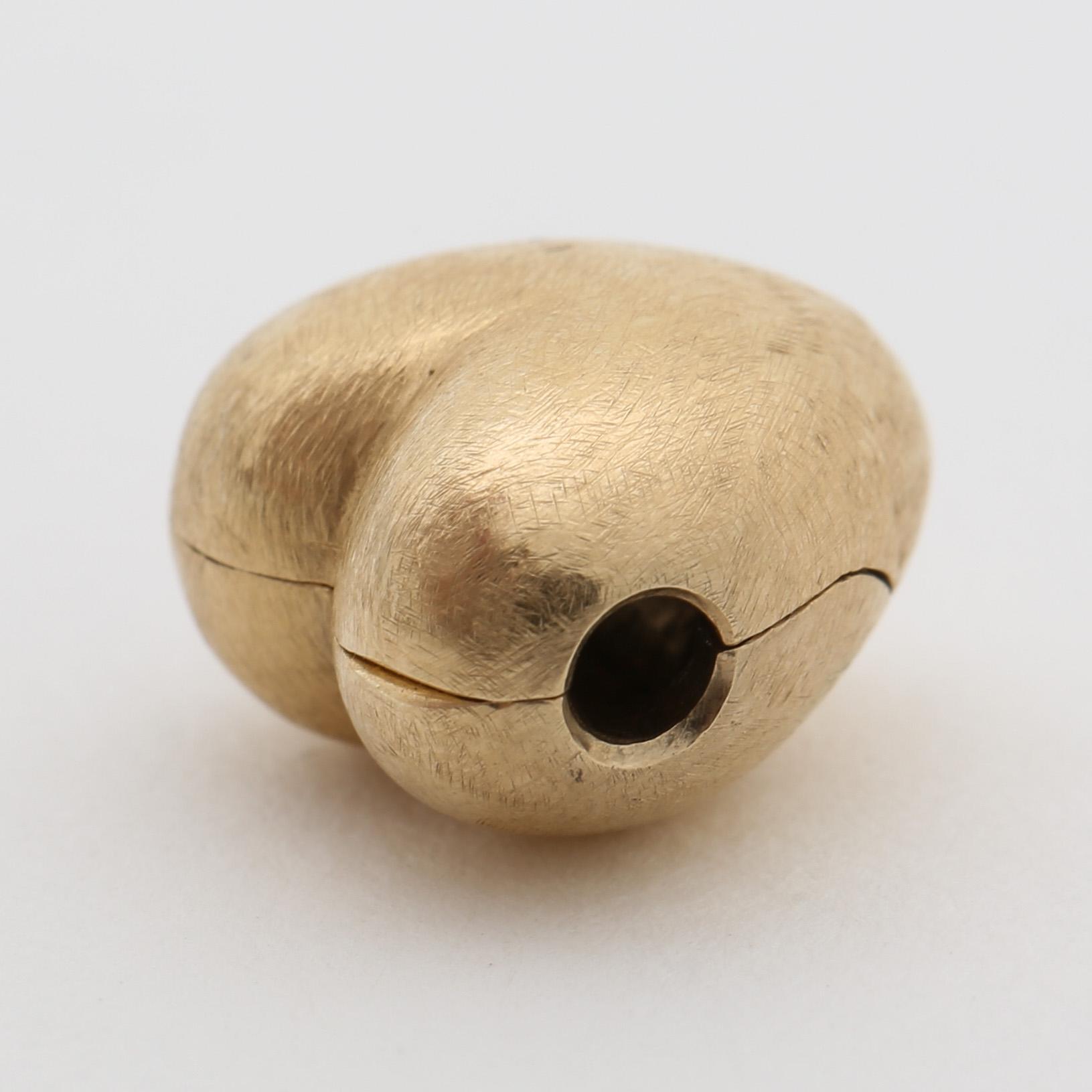 OLE LYNGGAARD lock 18K gold.