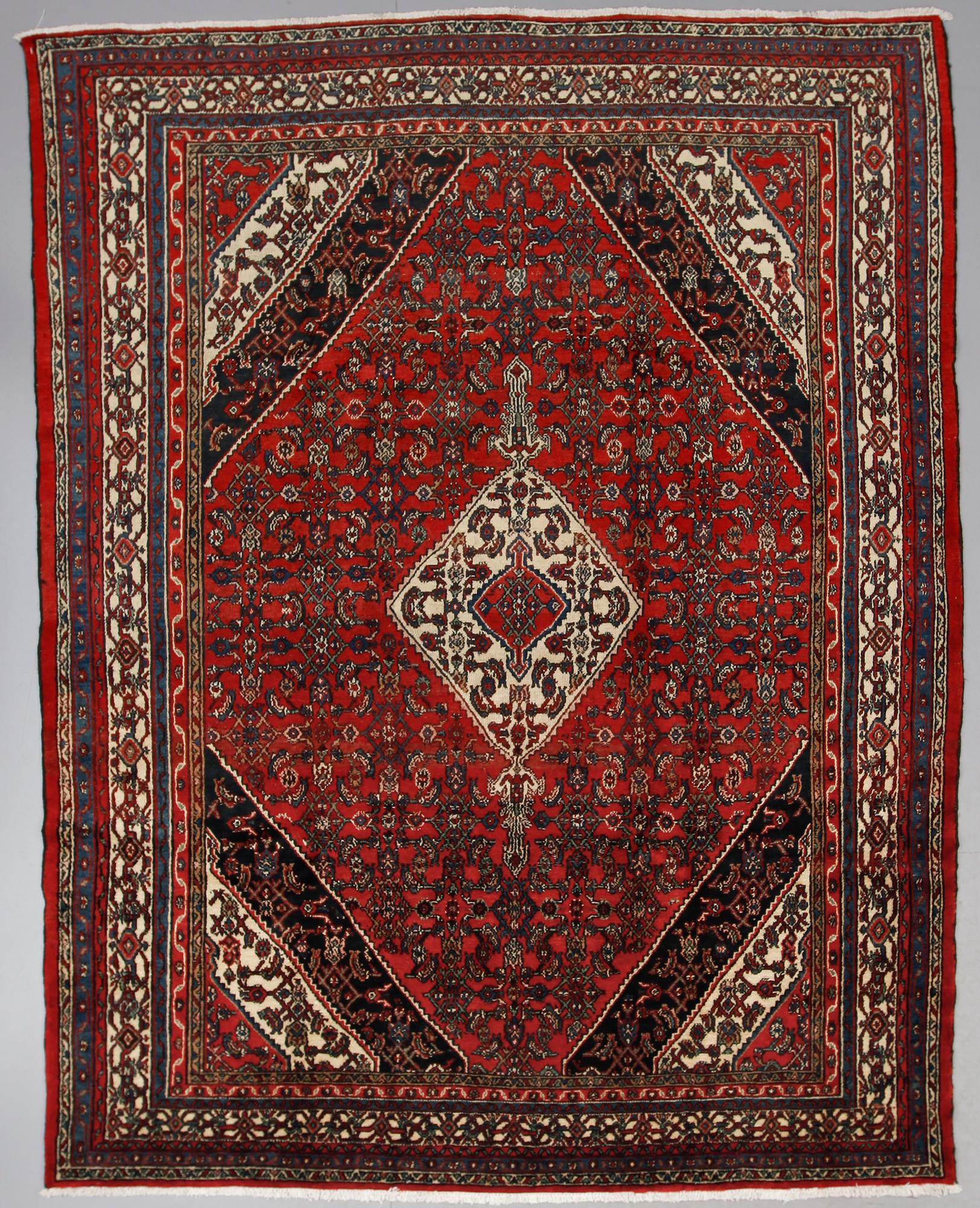 MATTA, Hamadan, ca 307 x 240 cm.