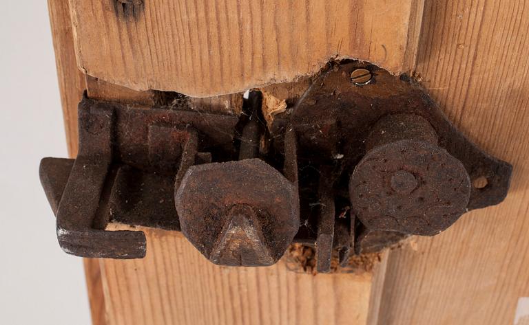 DÖRRAR, 4 st, allmoge, 1800-tal.