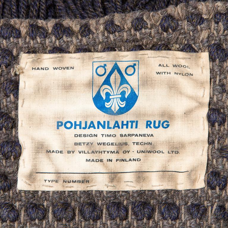 Timo Sarpaneva, An early 1960s Pohjanlahti rug / carpet manufactured by Villayhtymä Oy - Uniwool Ltd. Circa 400x200 cm.
