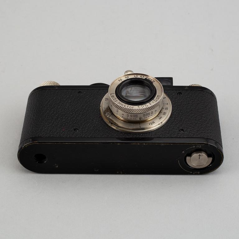 A Leica I mod C with Hektor 1:2,5 50mm.