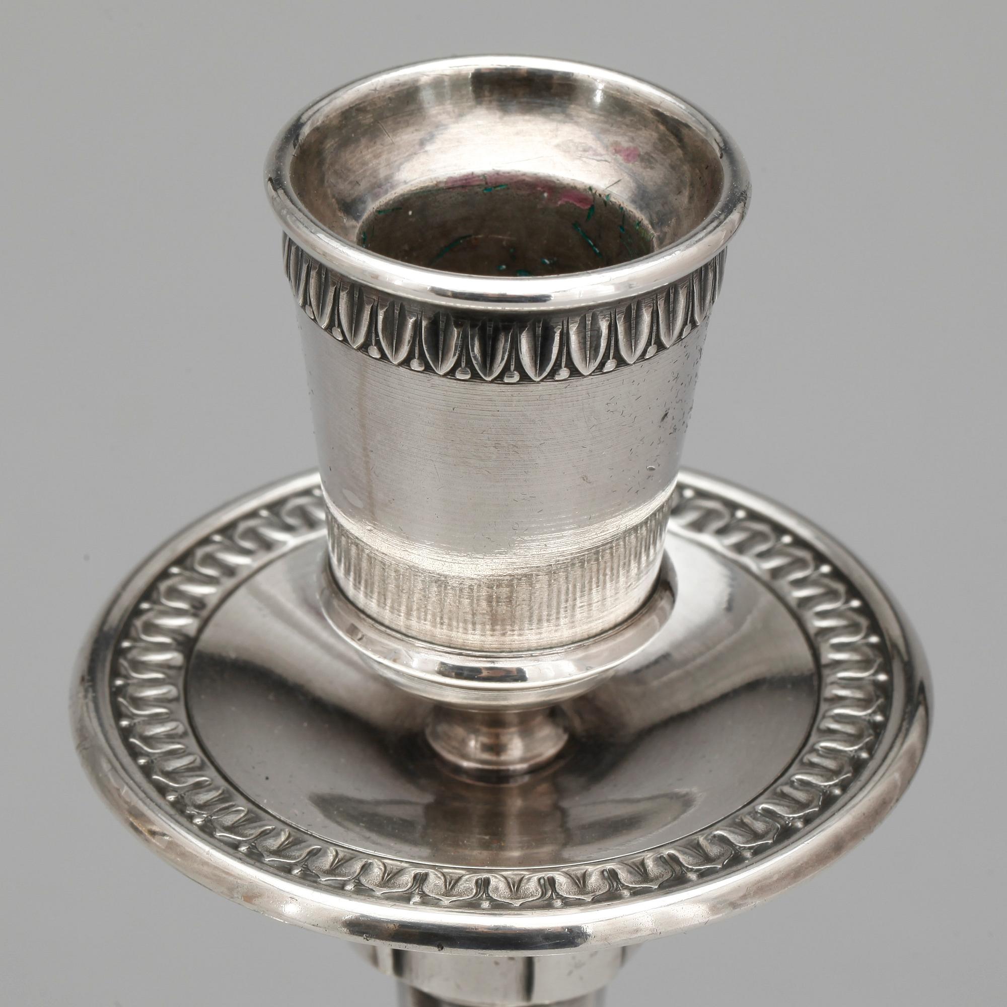 LJUSSTAKAR, ett par, nysilver, C G Hallberg, 1900-talets första hälft.
