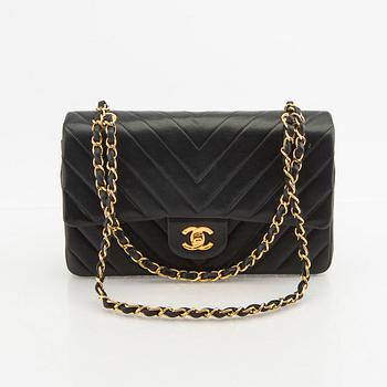 Chanel "Double flap bag" before 1984.