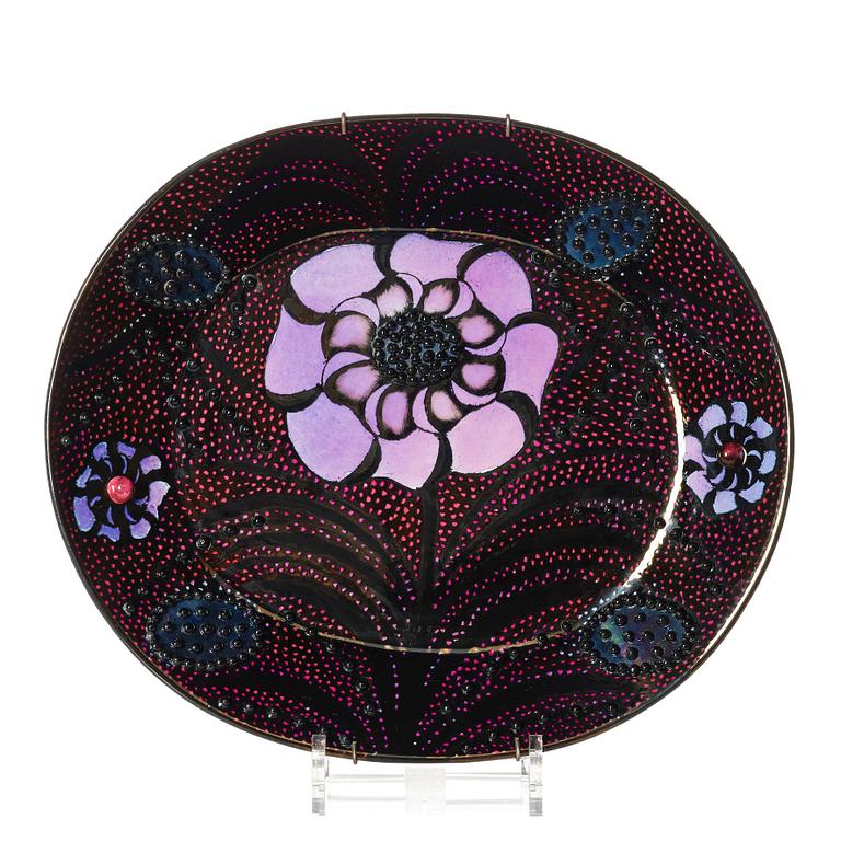 Birger Kaipiainen, a stoneware dish, Arabia, Finland.