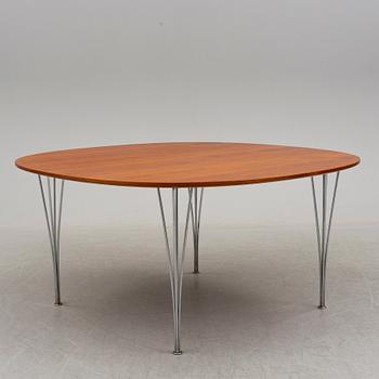 a 'Supercirkel' table by Bruno Mathsson / Piet Hein, late 20th century.