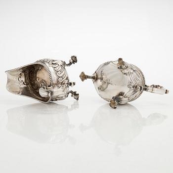 Såsbåtar, ett par, sterlingsilver, London 1700-tal.