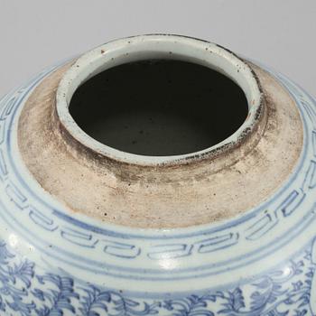 BOJANER, 2 st, porslin, Kina, 1800-tal.