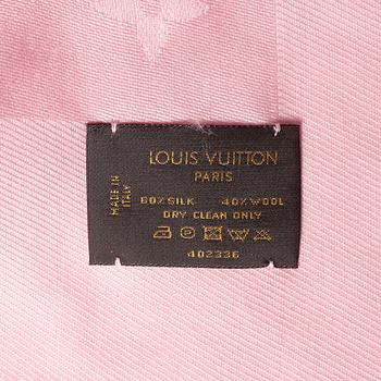 SJAL, Louis Vuitton.