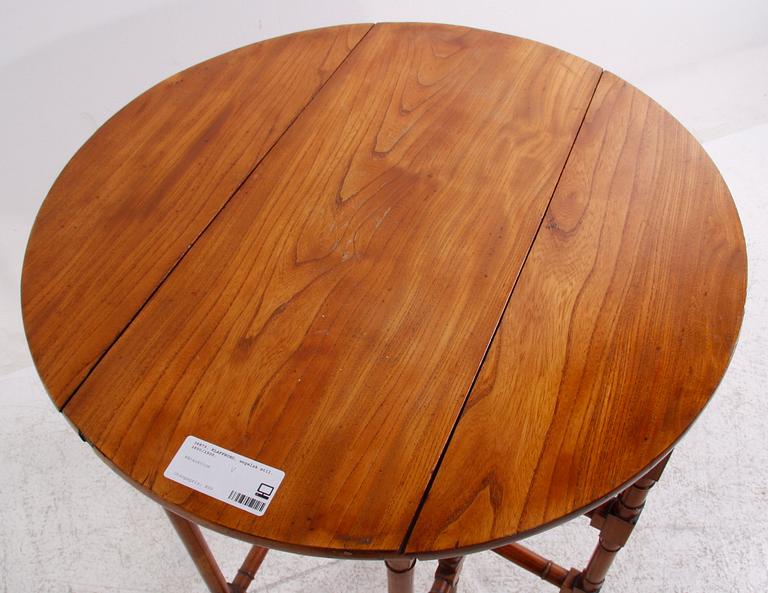 KLAFFBORD, engelsk stil. 1800/1900.