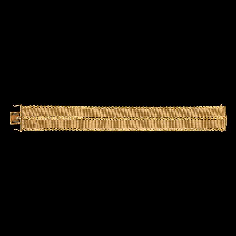 ARMBAND, guld 18K, stämplad Brevettato. Italien 1900-talets andra hälft. Vikt ca 40 gram.