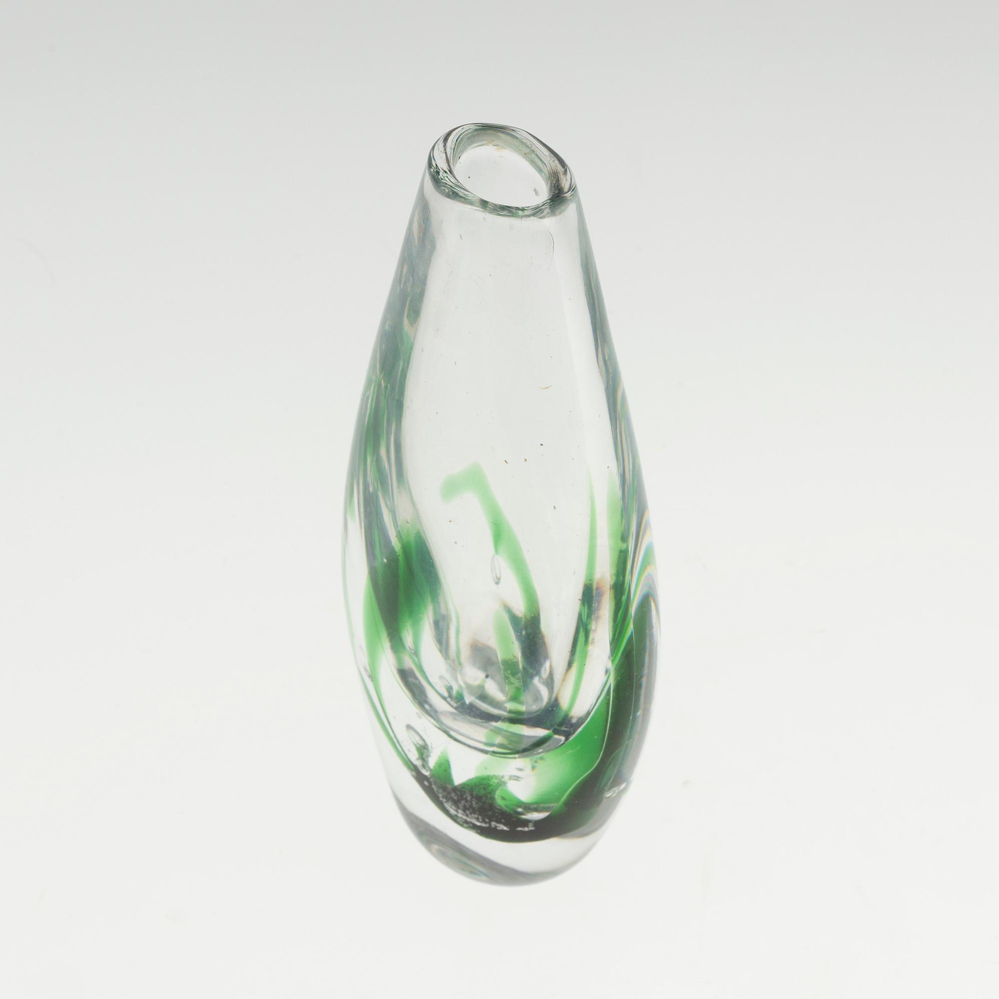 VICKE LINDSTRAND, a glass vase, Kosta 1960´s/70´s.