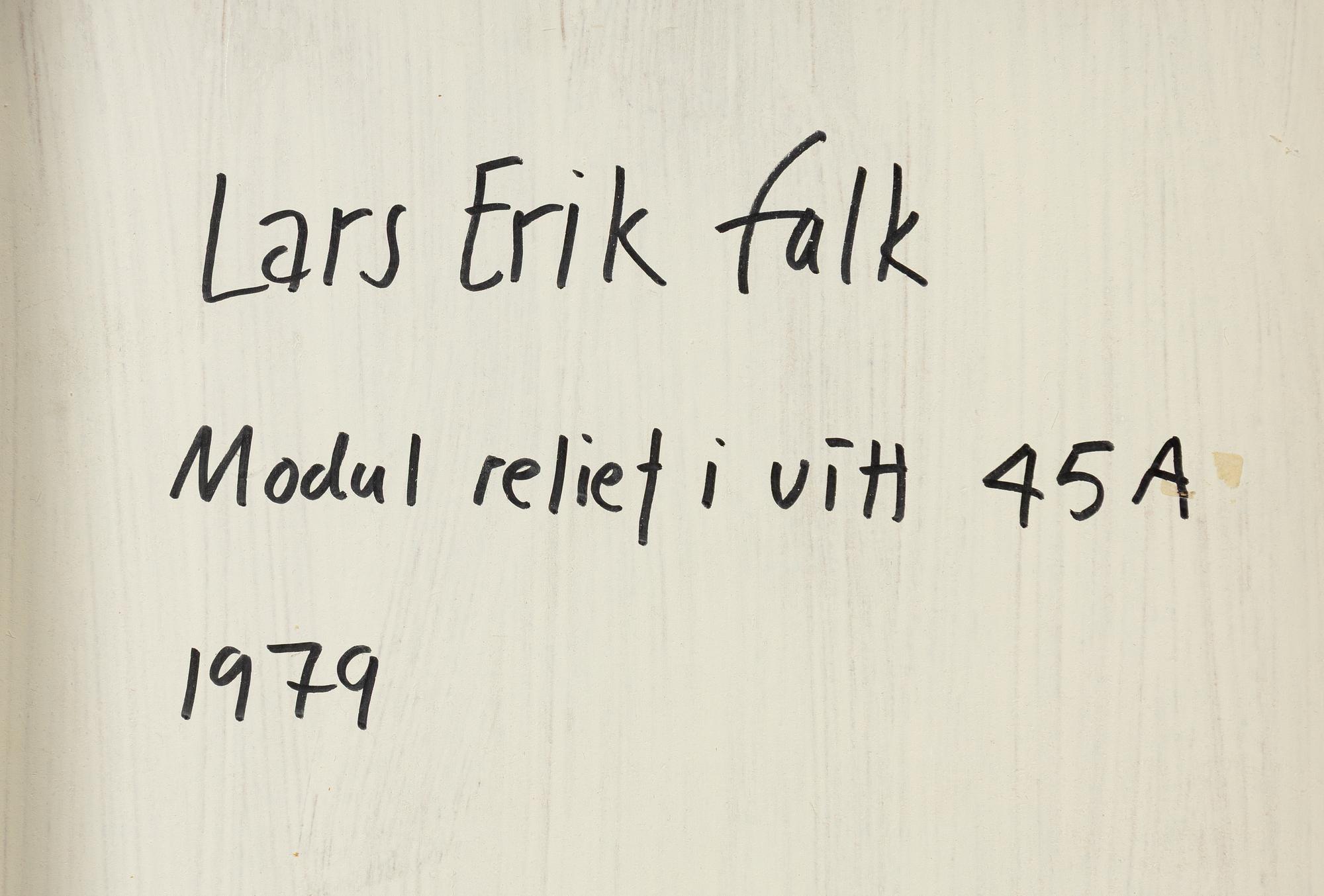 Lars Erik Falk, "Modul relief i vitt 45A".