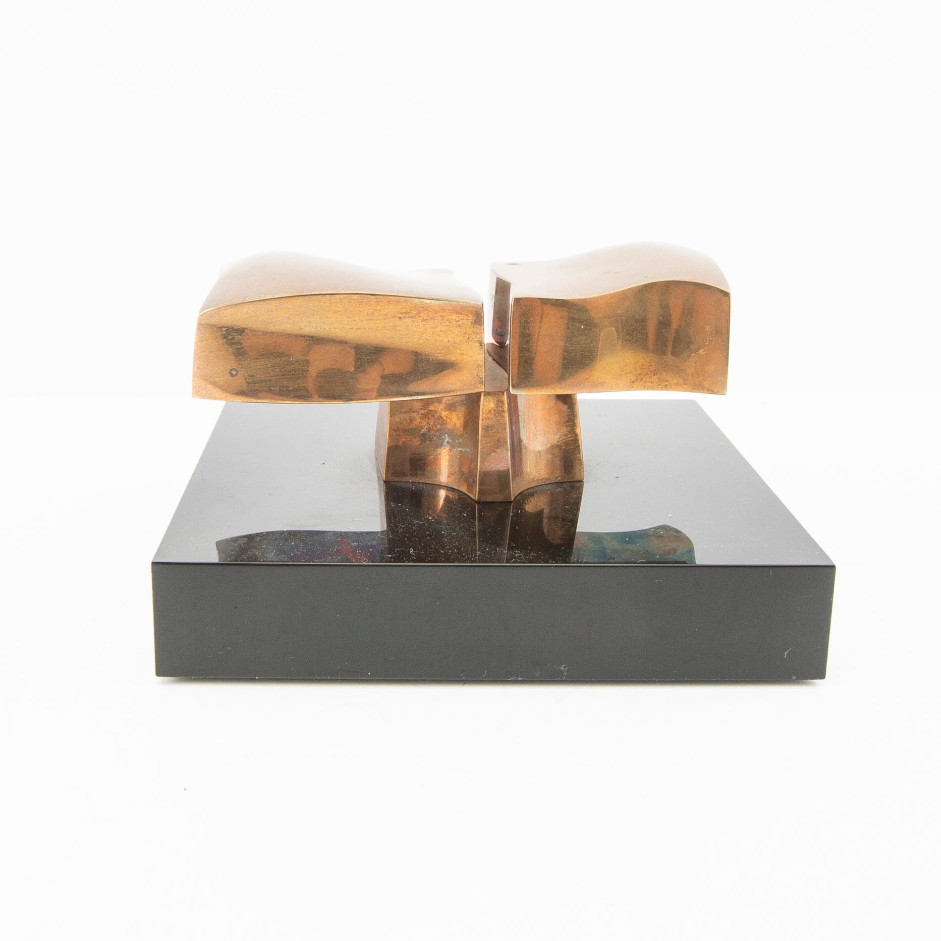 José Luis Sanchez, skulptur signerad och numrerad 465/1000 polerad brons.