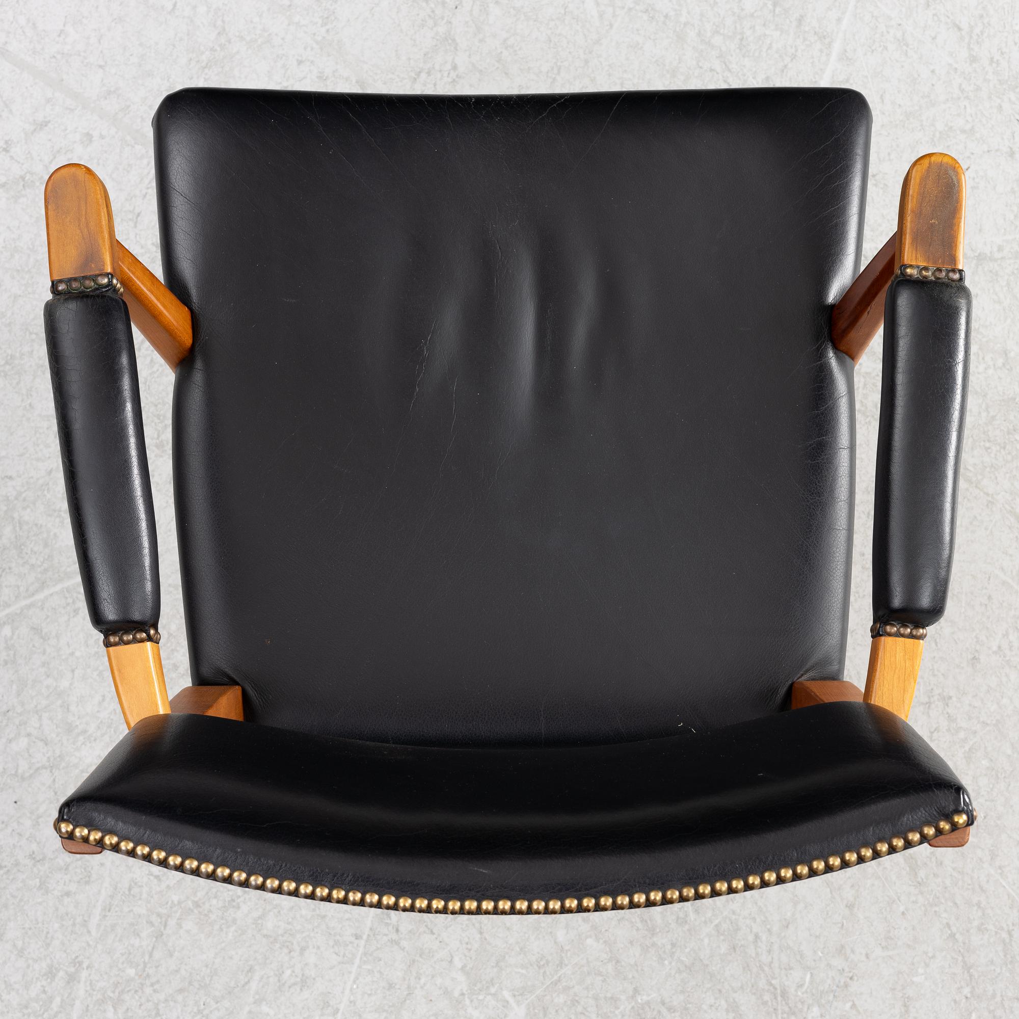 Josef Frank, Armchair, model 695, Svenskt Tenn.