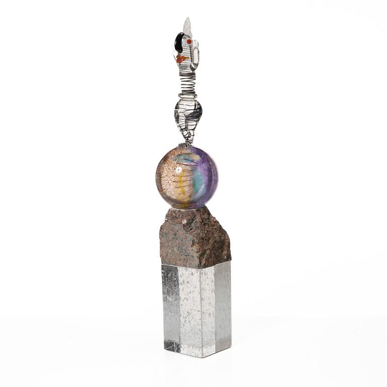 Kjell Engman, a glass sculpture.