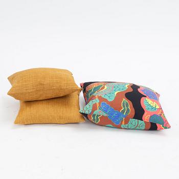 Firma Svenskt Tenn, cushions, 3 pcs.