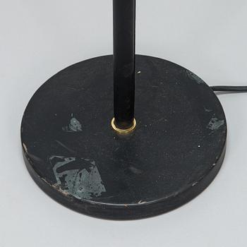 Alvar Aalto, golvlampa A805, "Änglavinge". Valaisinpaja, 1900-talets slut.