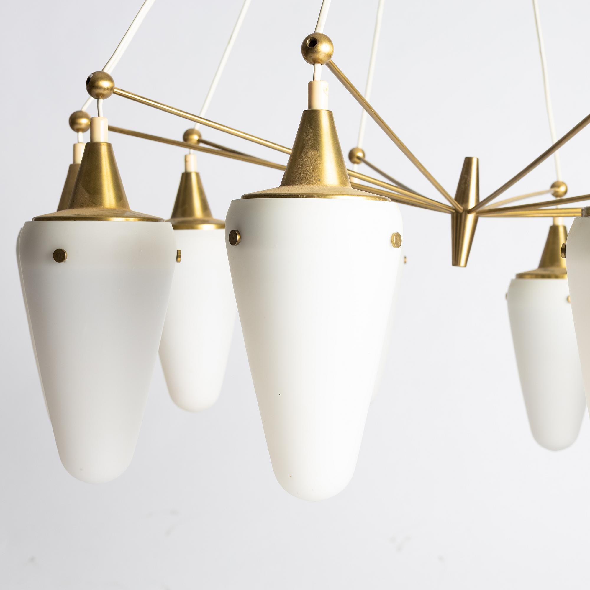 Hans-Agne Jakobsson, An imposing ceiling lamp, Hans-Agne Jakobsson AB, Markaryd, 1950s.