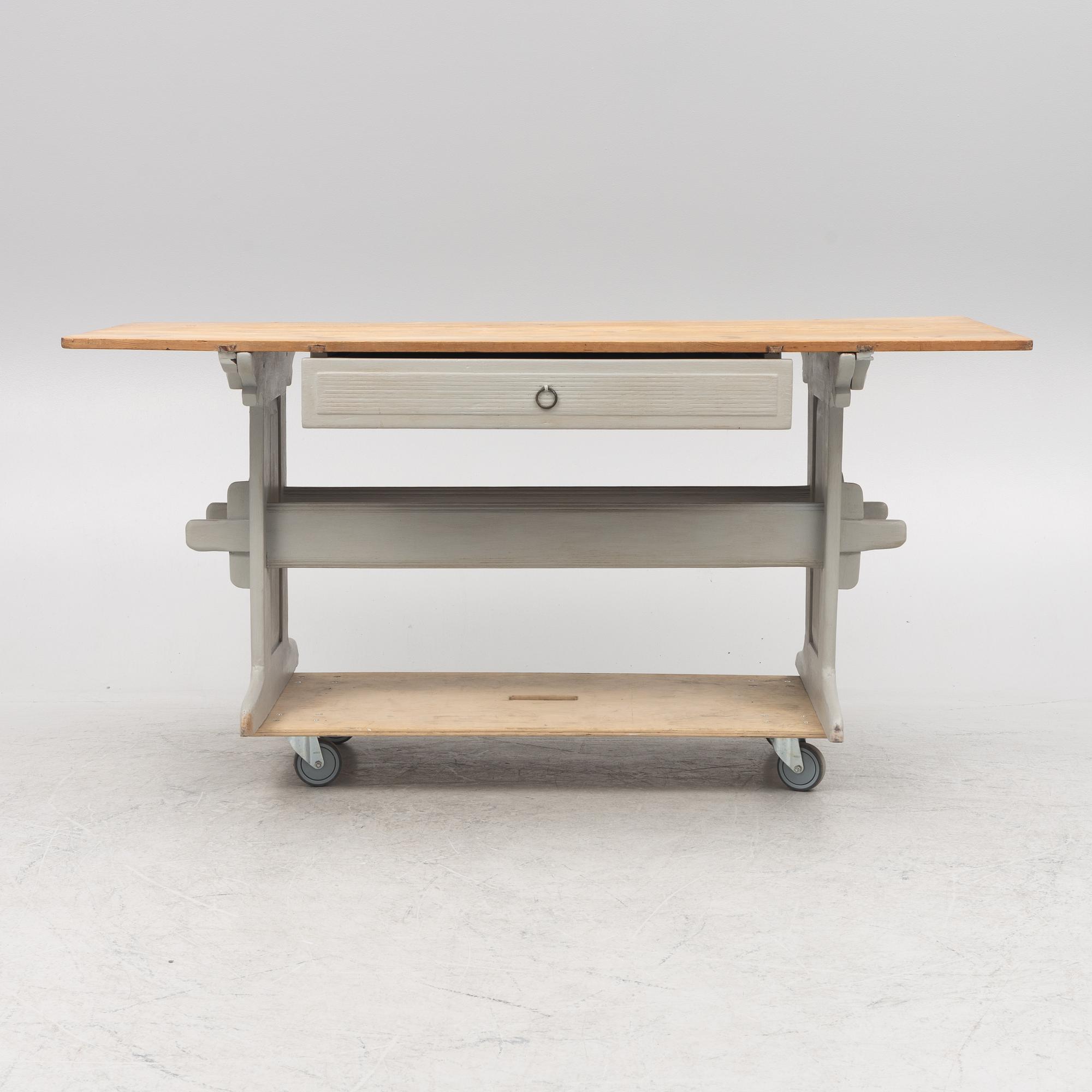 A table, 19th Century.
