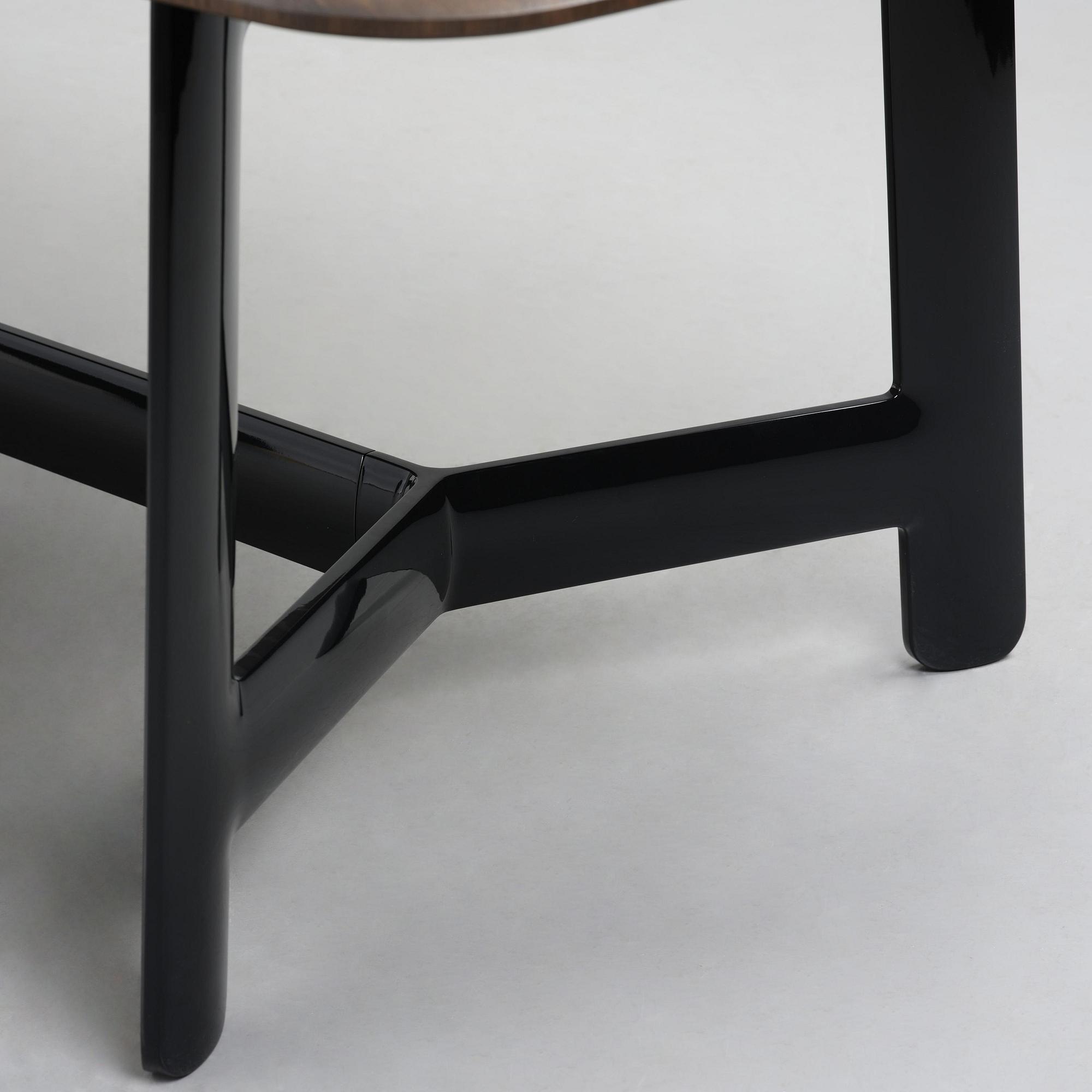 Antonio Citterio, an "Alex" dining table, B&B Italia, Italy, post 2017.