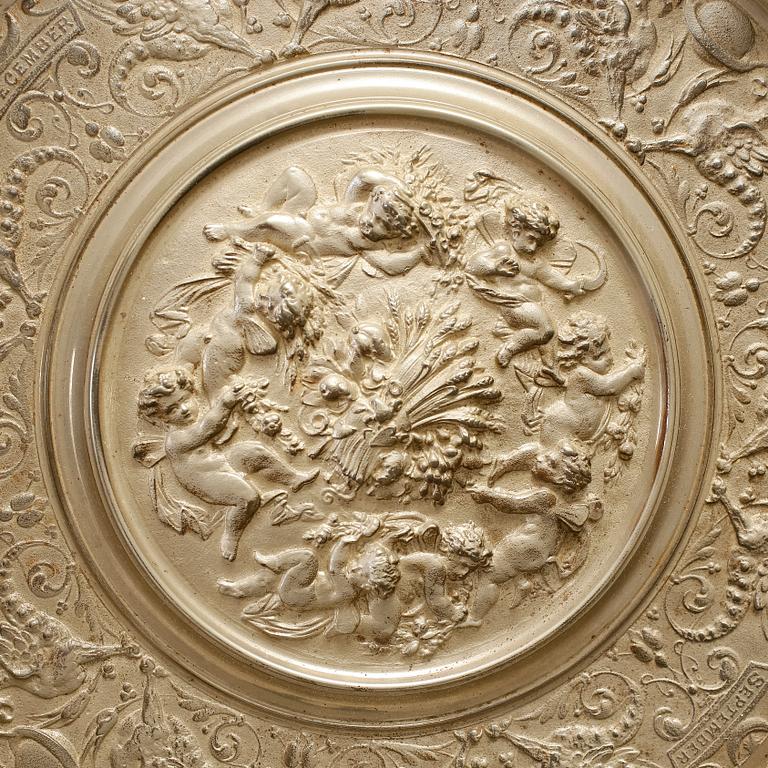 VÄGGPLAKETT, patinerad metall, J & C.G. Bolinders, Stockholm, 1900-talets början.