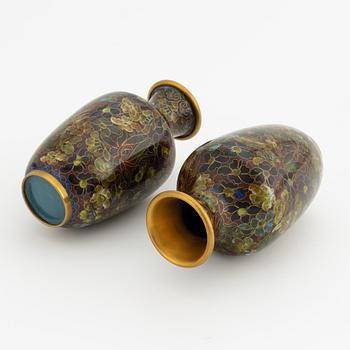 A pair of Japanese cloisonné vases, early 20th century.