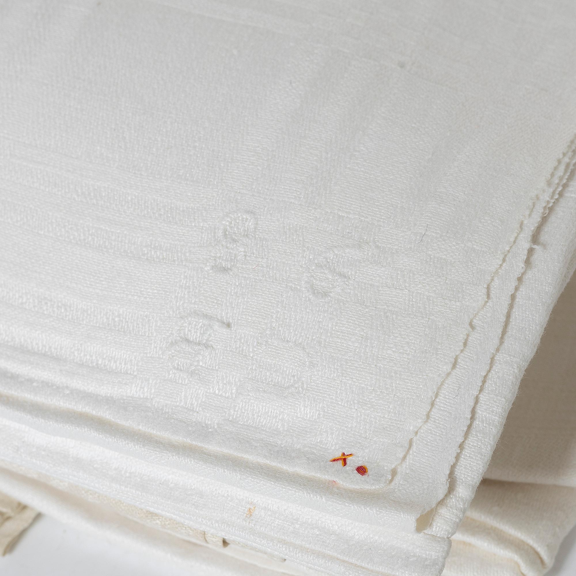 Napkins, 16 pcs, linen damask, circa 1800.