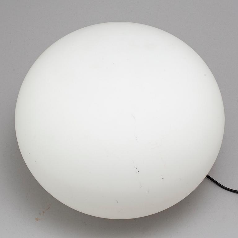 A 'Glo-Ball' table lamp by Jasper Morrison, FLOS.