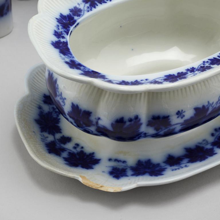 77 pieces of earthenware tableware by Arthur Percy for Gustavsberg, model "Vinranka", first half of the 20th century.
